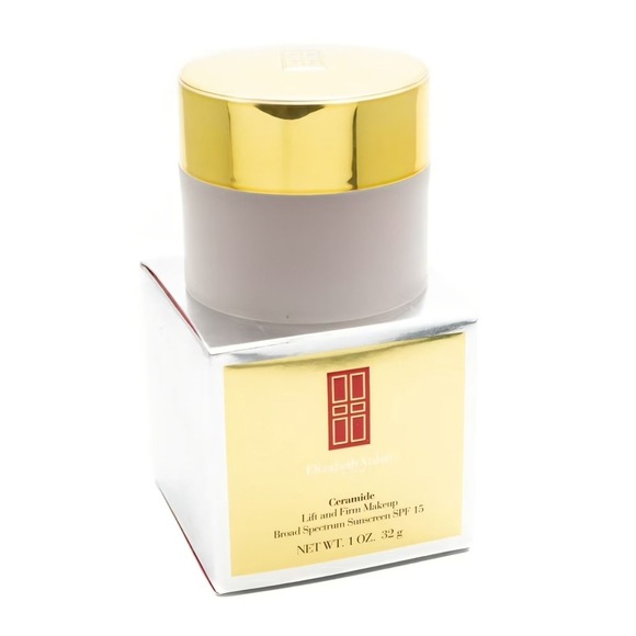 Elizabeth Arden Other - Elizabeth Arden Ceramide Lift and Firm Makeup Spice 16 SPF 15 Cream Foundation‎